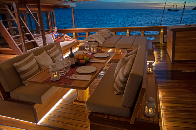Open-air lounges - Coralia Dua - Indonesia Liveaboard