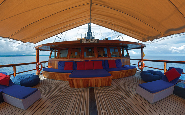 Sun deck - MY Damai 1 - Indonesia Liveaboard