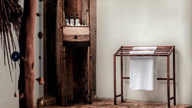 Bathroom - Garden Room - The Manta Resort - Pemba Island Dive Resort