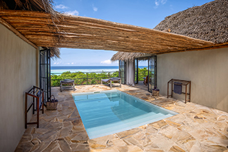 Pool - Seafront Family Villas - The Manta Resort - Pemba Island Dive Resort
