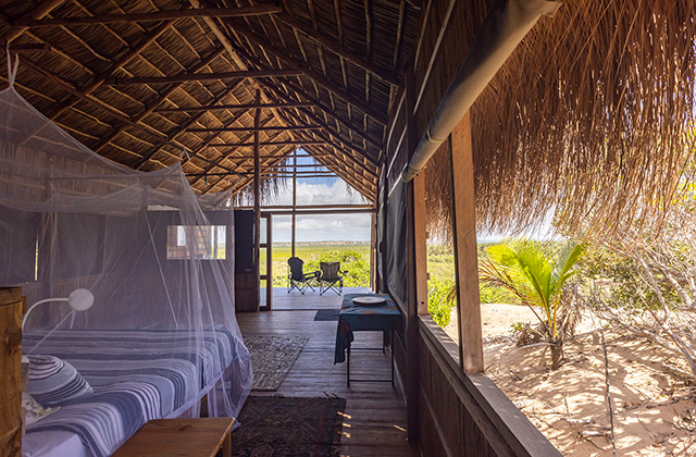 The Sunset Suite - Pomene Beach Camp, Pomene - Resorts in Mozambique