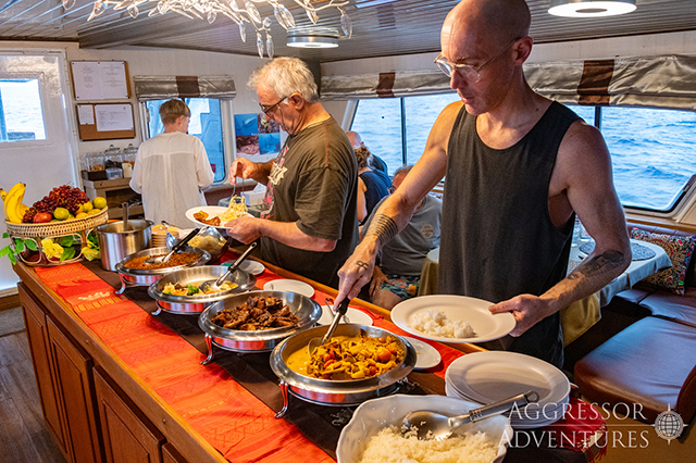 Buffet dinner - Thailand Aggressor - Thailand Liveaboards - Dive Discovery Thailand